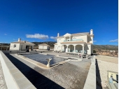12-8150/5481, 6 Bedroom 5 Bathroom Villa in Pinoso
