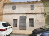 13-810/5755, 5 Bedroom 1 Bathroom Townhouse in Yecla