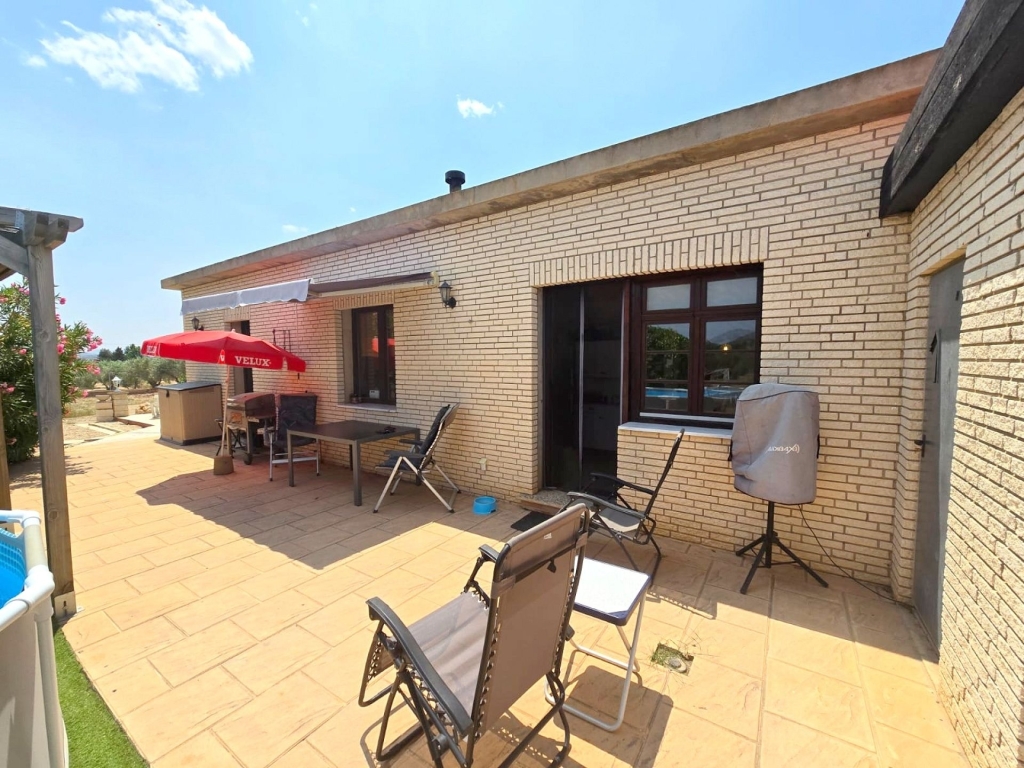 3 Bedroom 1 Bathroom Detached Villa in Salinas