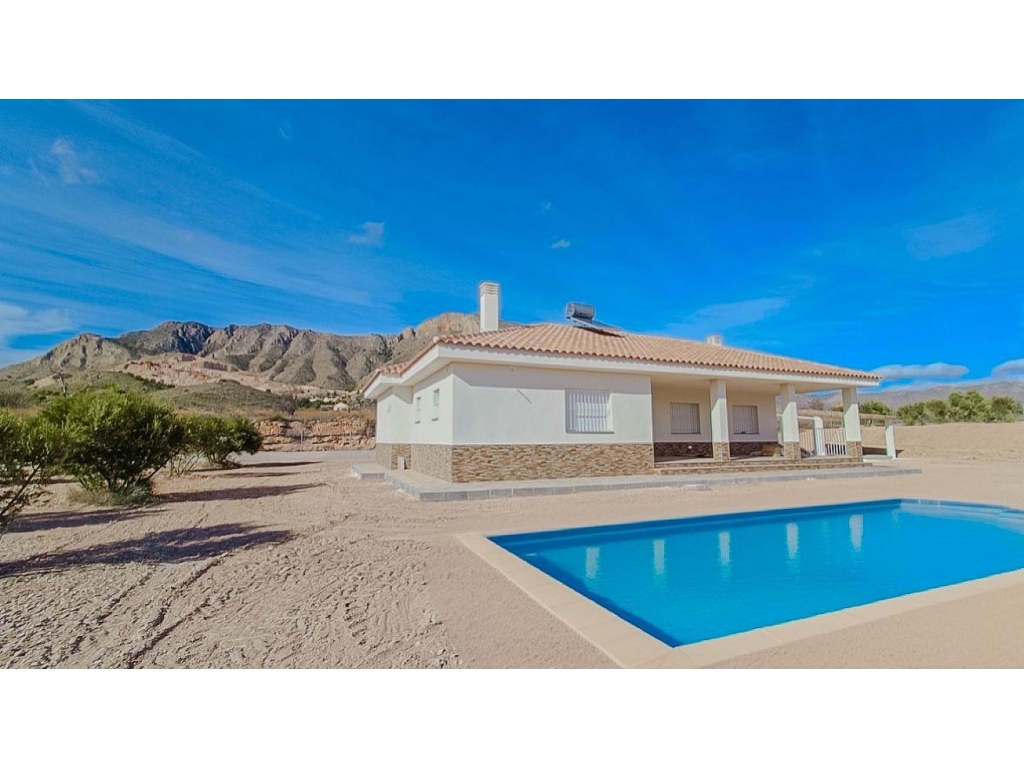 3 Bedroom 2 Bathroom Villa in Canada del Trigo