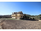12-6520/6127, 5 Bedroom 4 Bathroom Villa in Aspe