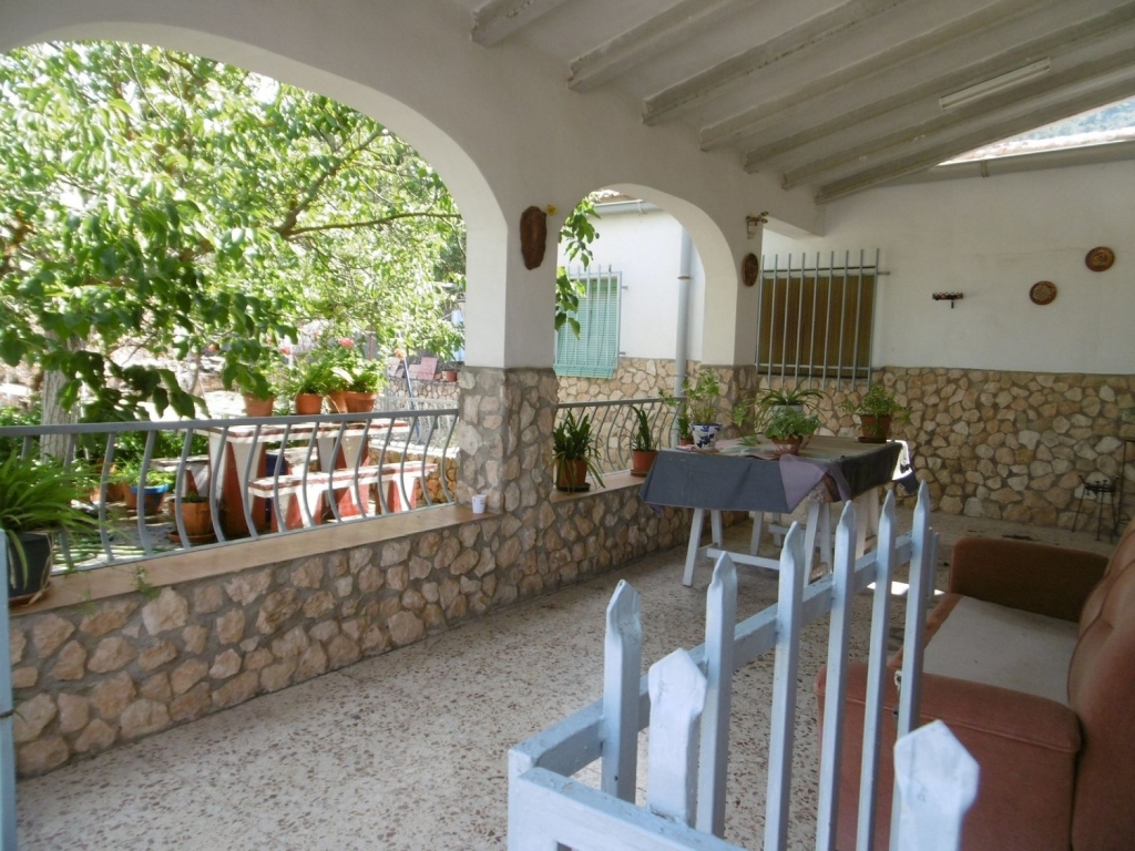 6 Bedroom 1 Bathroom Detached Villa in Yecla