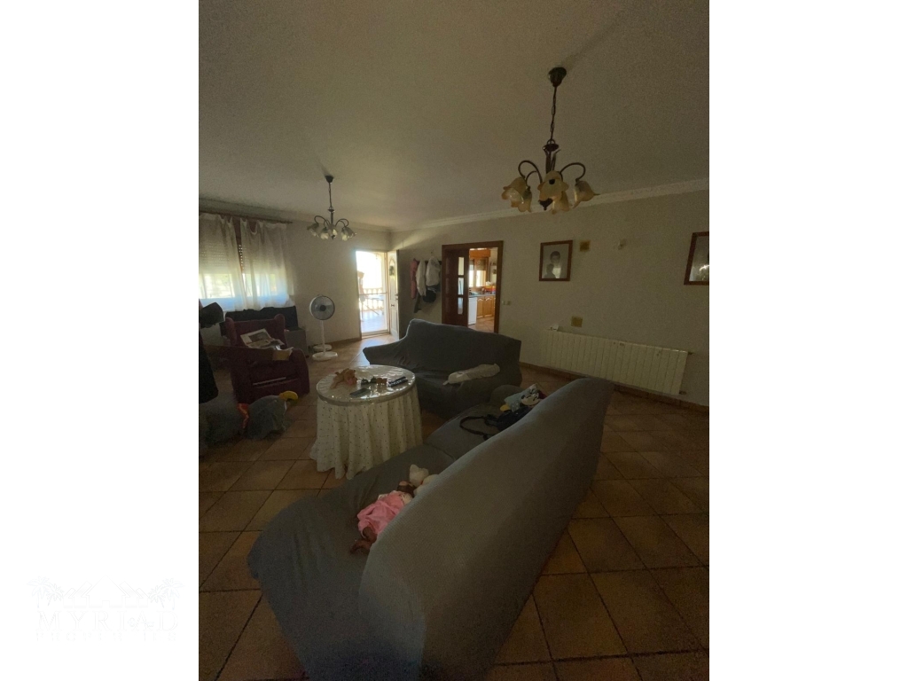 629dc0de-6d45-4049-ac10-6c892a9fb1d3