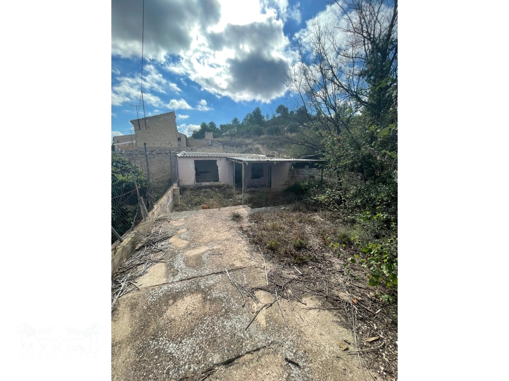 0f8698a0-d5b6-4933-b0a8-0ec15a2c1137