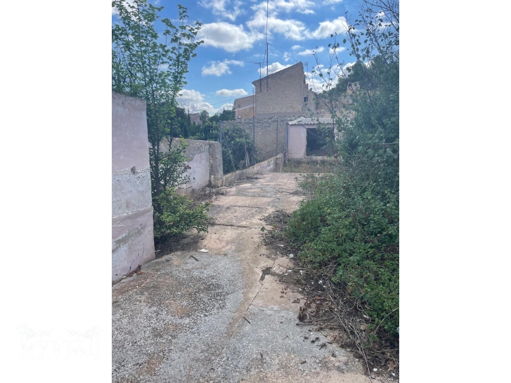 8a51f64a-3731-4284-8619-dd8a2634dc82