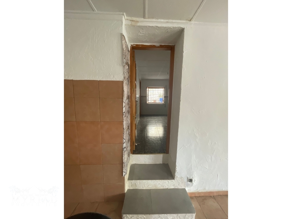 1b398761-a19b-4959-9ed6-33498e12d6cb