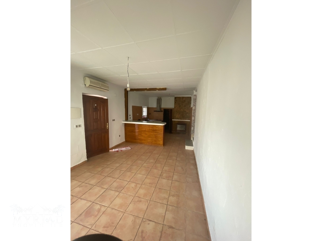 2d1b9372-386a-4872-992f-1f1ec5f2abcd