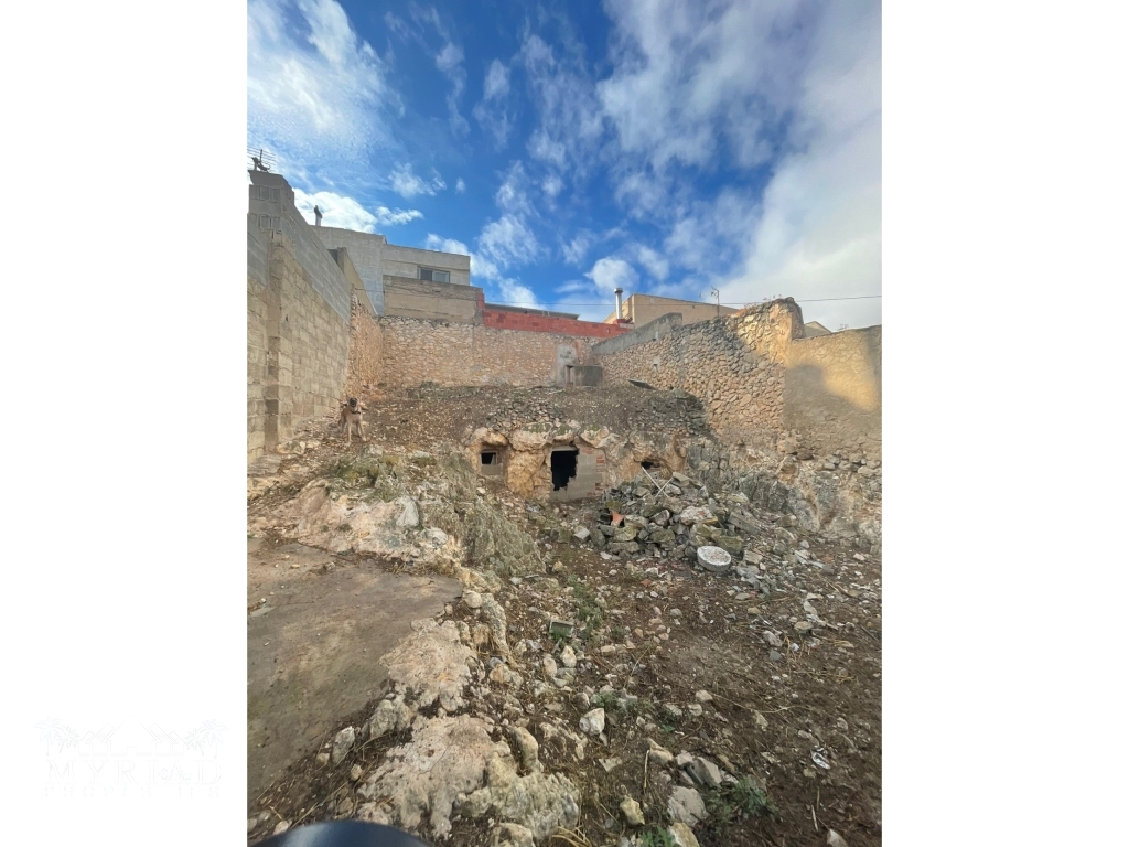 63f7e40a-1a59-4edb-ab03-41c224373519