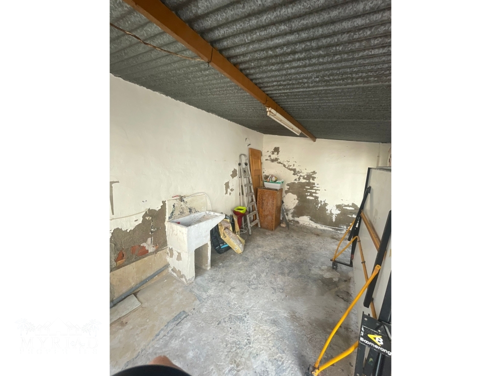 d224eb83-dc20-4268-882a-90d979e61956