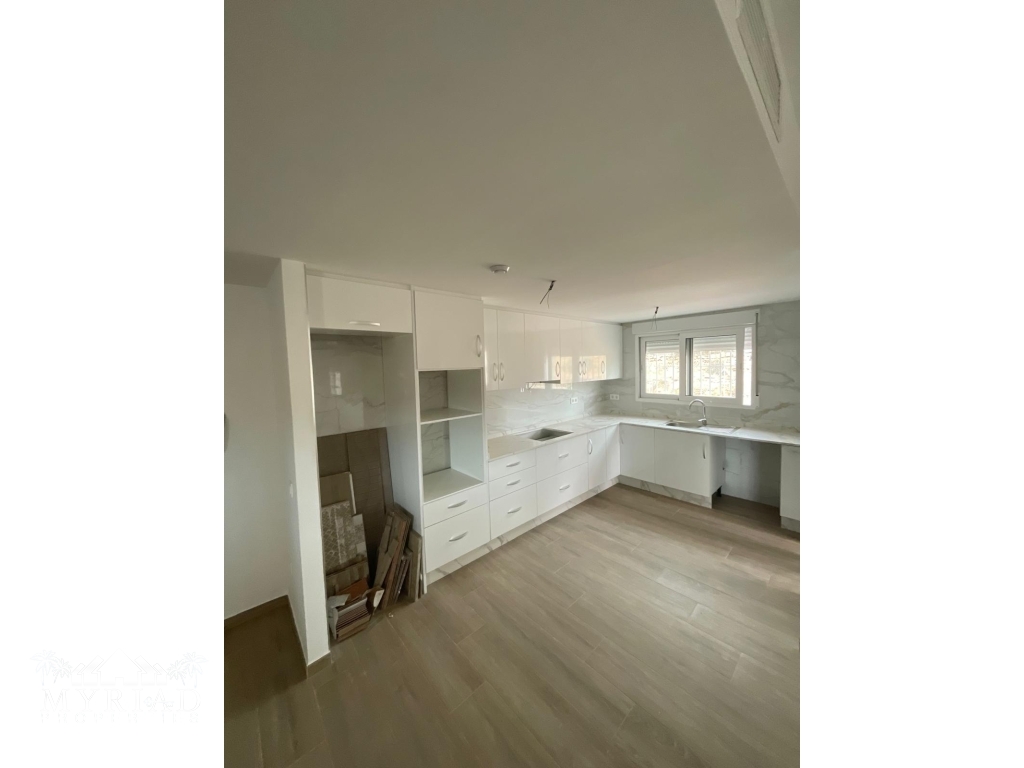 4b8b0a4e-3139-4c65-822a-1721910d3925