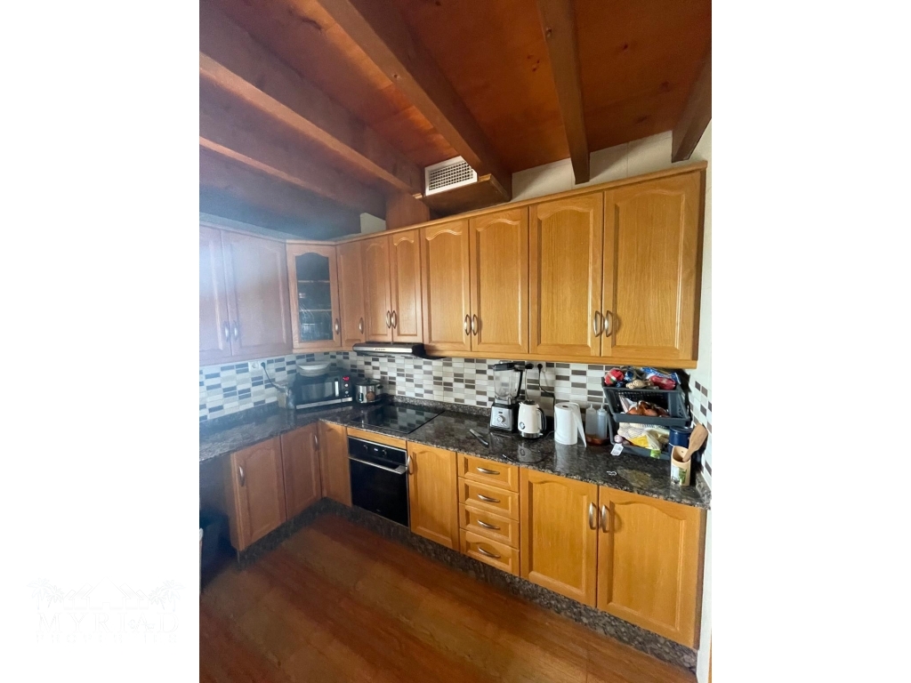 9e796f60-097d-426b-943d-76fb0ba7f077