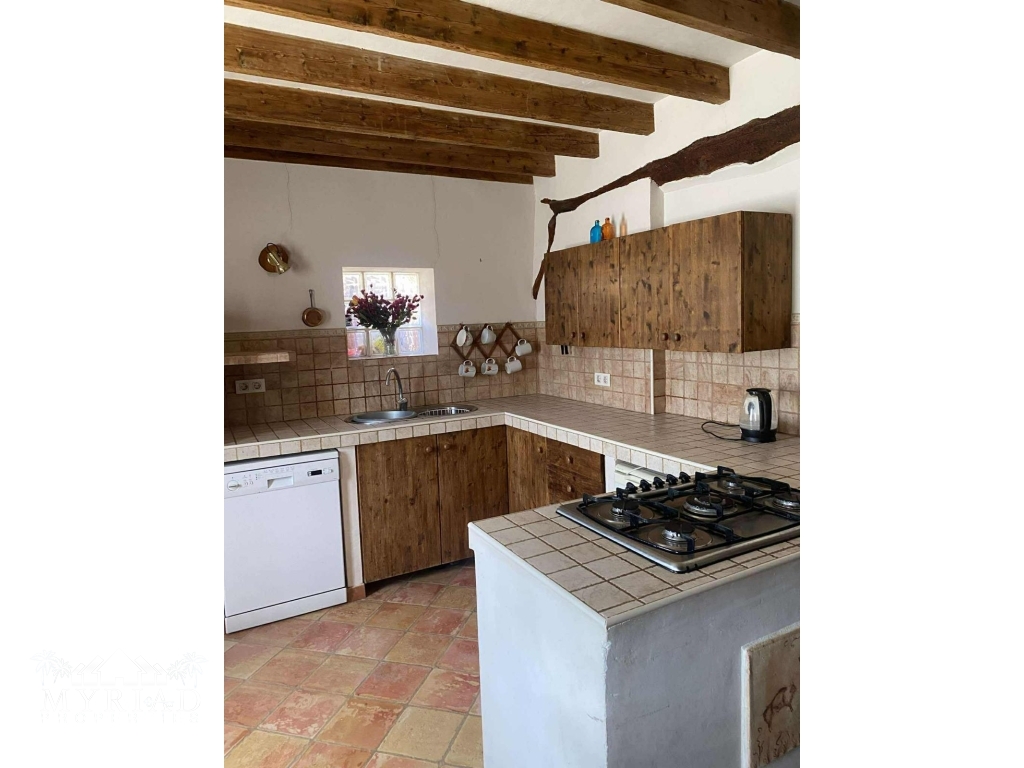 8f4ae28d-e5b3-45a4-afdb-6ed1c1812794