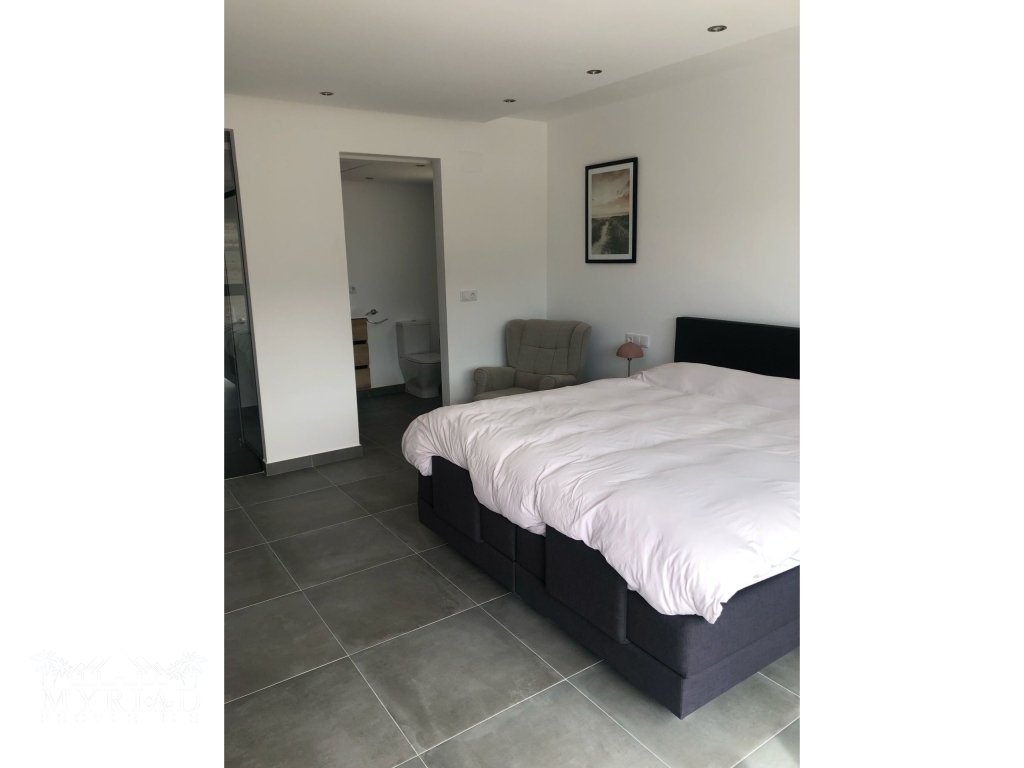 7db6f6ec-8c20-440c-bd68-52986f1bd601