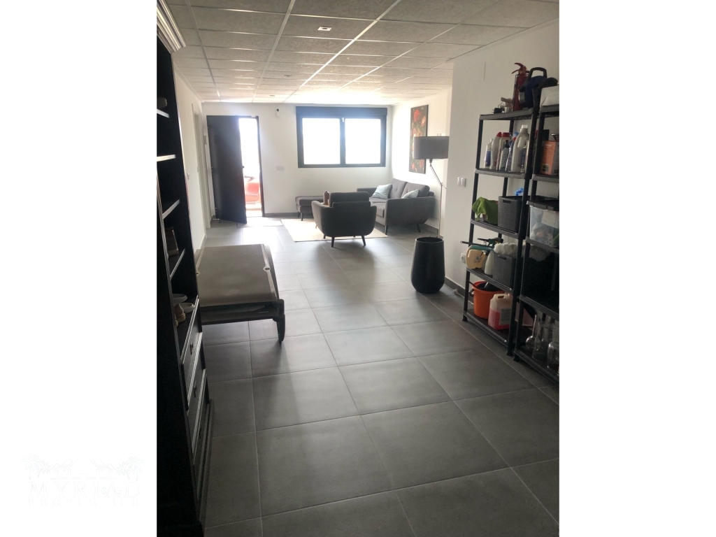 c0e32cd5-3f6f-43da-8ba3-67d60e9f43e0