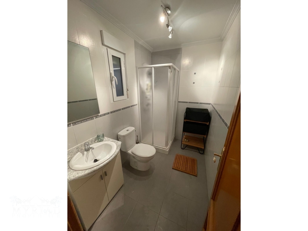 bd082958-cf34-4946-8490-306318784a64