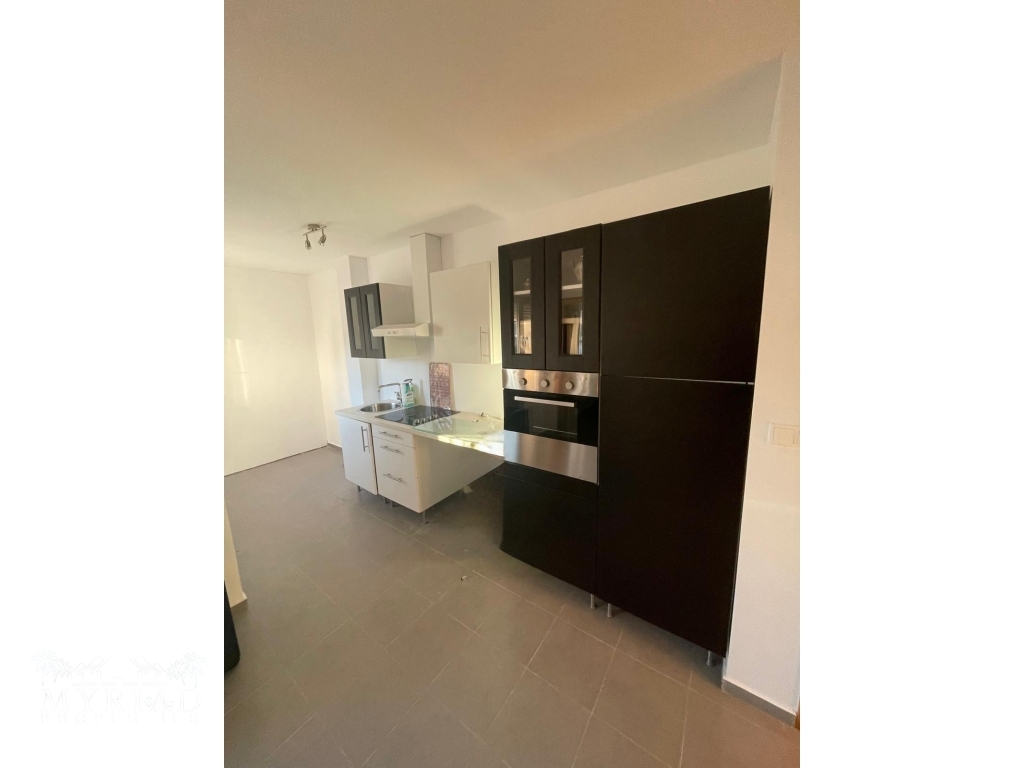 dcf5b27a-624e-45b4-a0ea-f889c73e0263