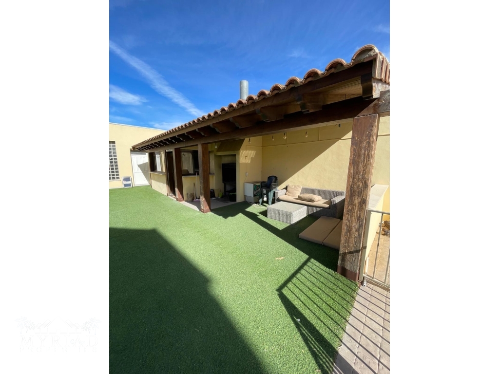 9331c02e-30c0-49f8-b984-2d8313f452be