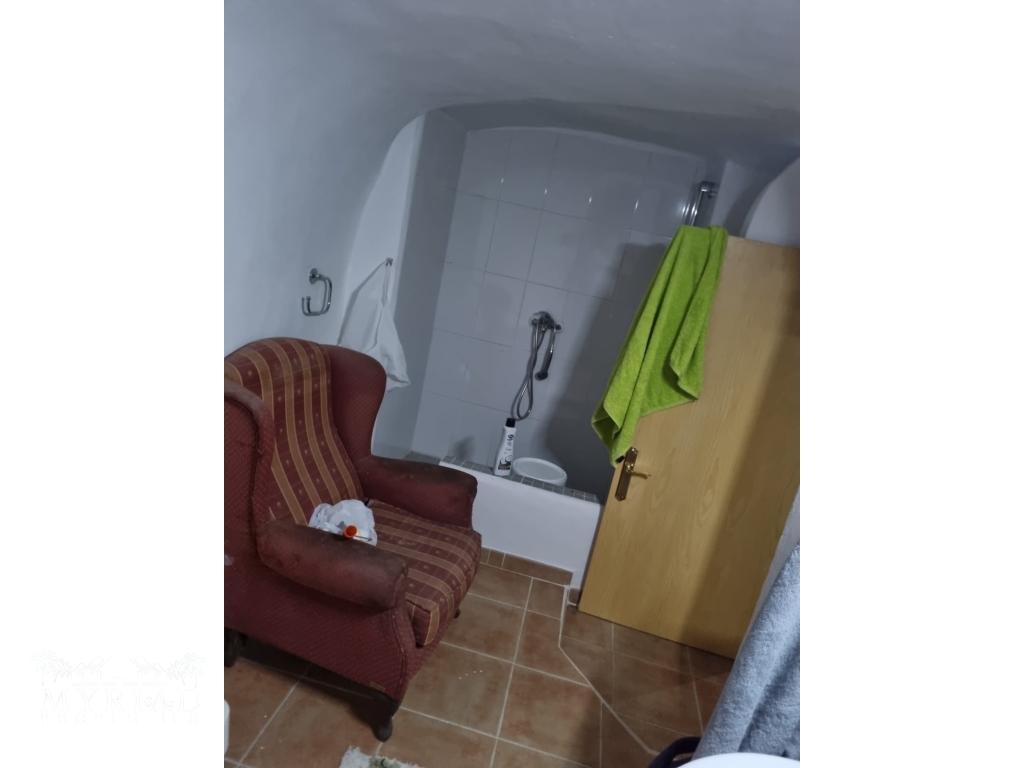 206b1d0a-173a-4426-a282-70a32af458d1