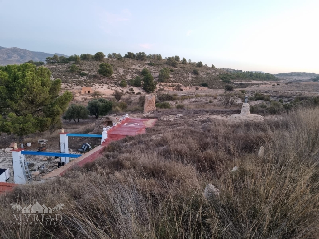 cb166375-f459-416d-a2a5-9f67193f5261