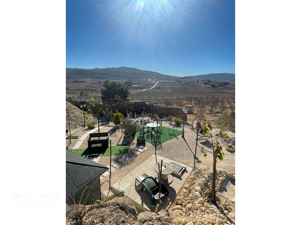 0d833b90-de75-43ac-8a7a-401ac8059889