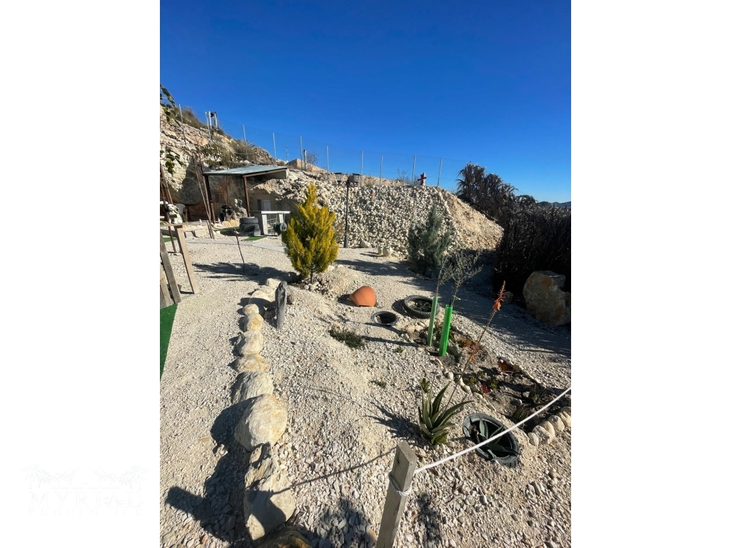 57d7fee2-2e3f-407b-a34f-b09504901c66