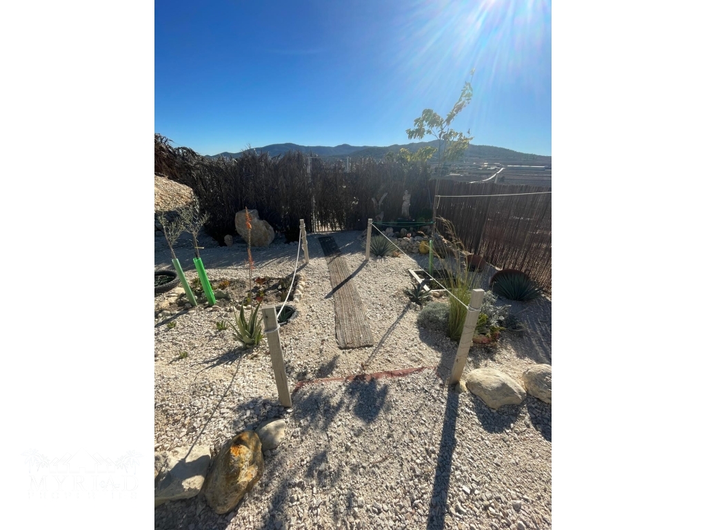 667f0bd1-7777-4290-9494-7744b321960e