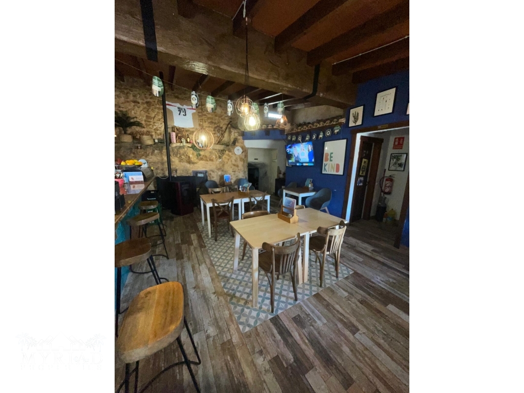 7674074a-e22e-4b73-b81a-a8252fafef31