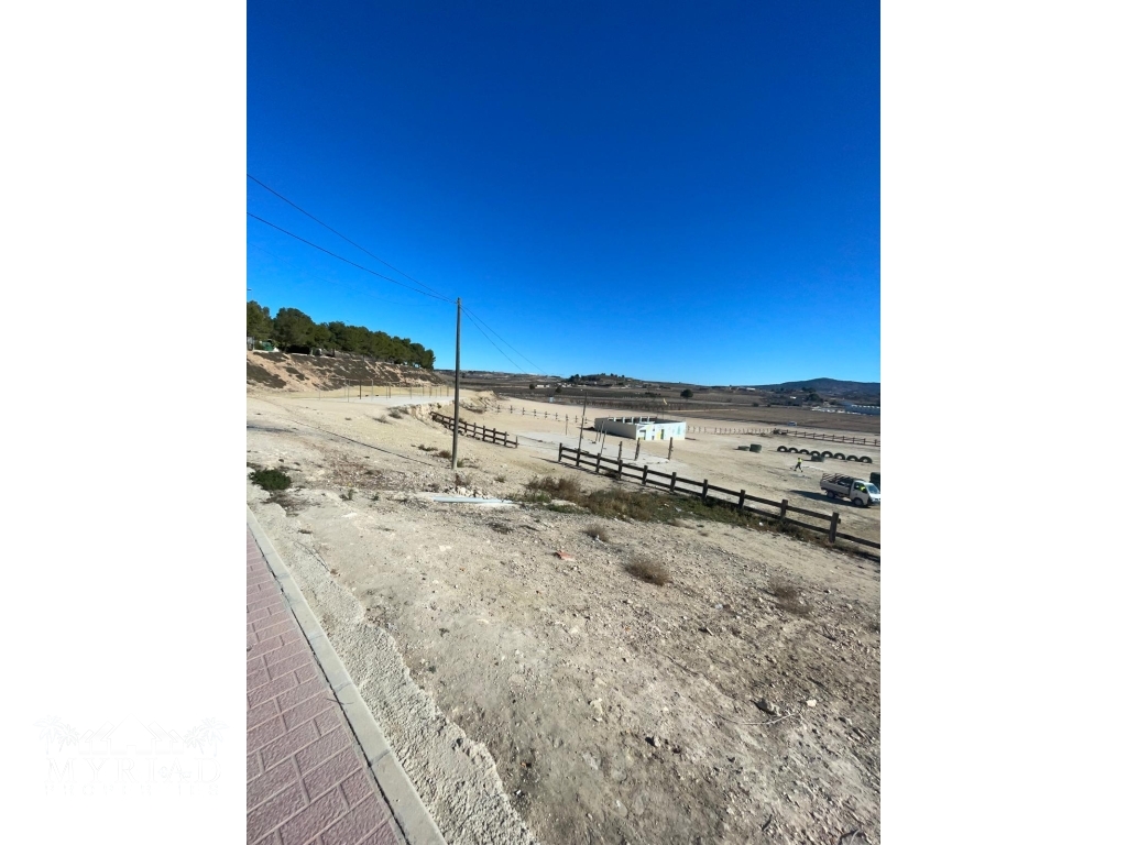 d42e462e-4a74-468b-85c2-611bb9972553