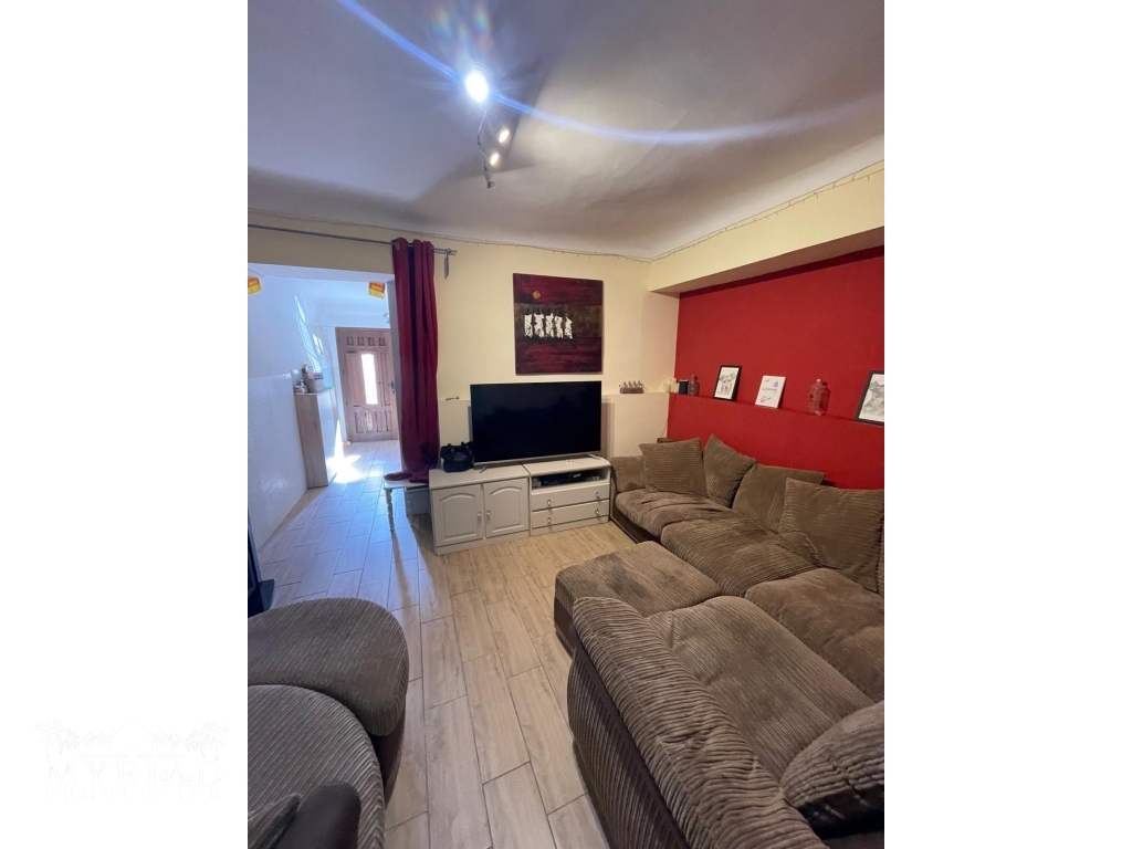 56d766cb-b0e4-4adc-be2f-d98c900950f7