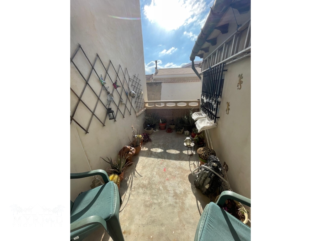 316289bf-d597-4735-852f-4cd46ba3f169