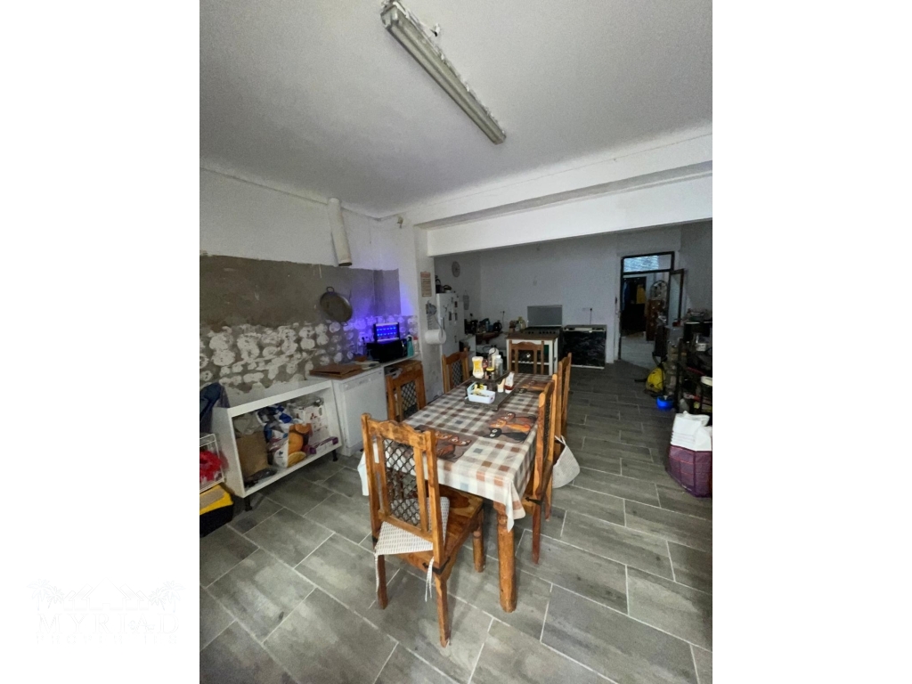 9e3a6029-3b0d-4b04-b94c-6d46ec7ef8fa