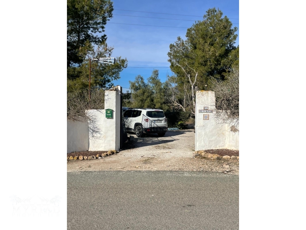 3f8c4b8e-ea85-4064-b4d7-019ecb7b1c55