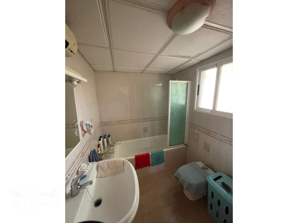 66cec5e8-e2c0-4e21-b60f-e32d3e750ca4