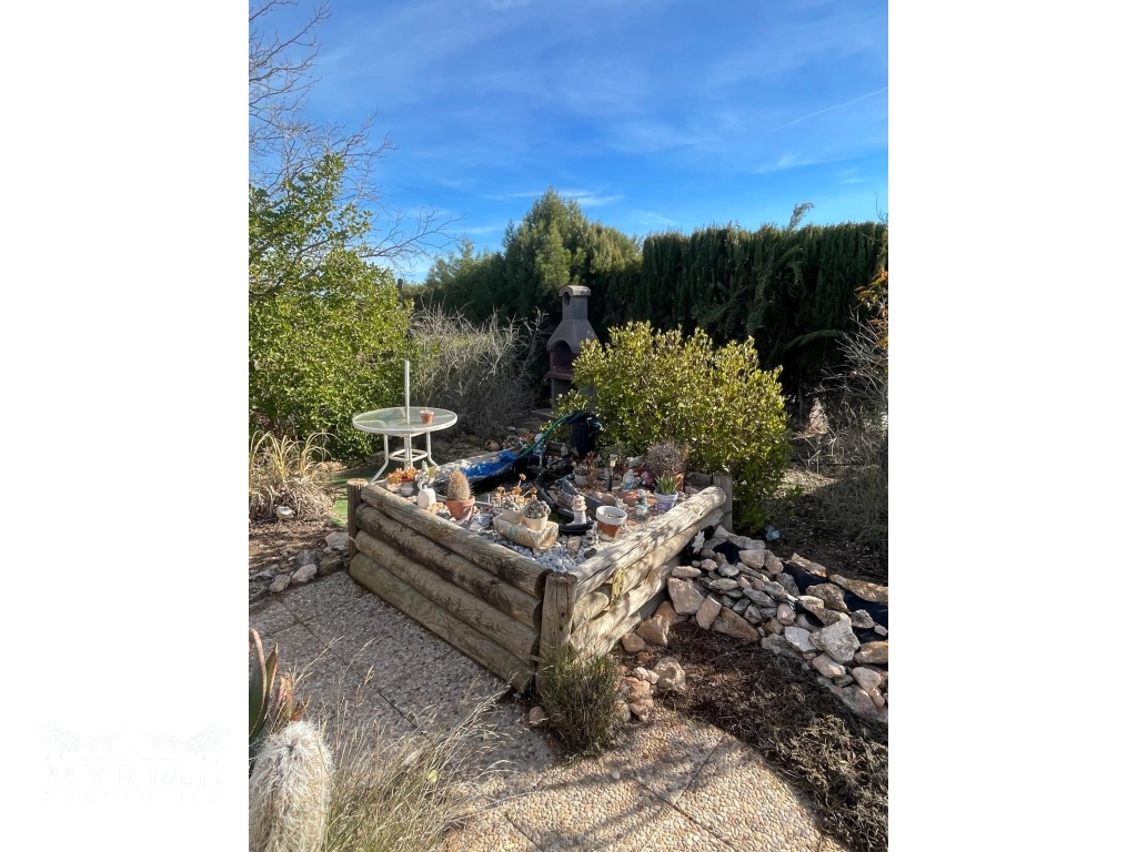 7a497bec-024a-4f88-ad37-a0c7cb74af6b