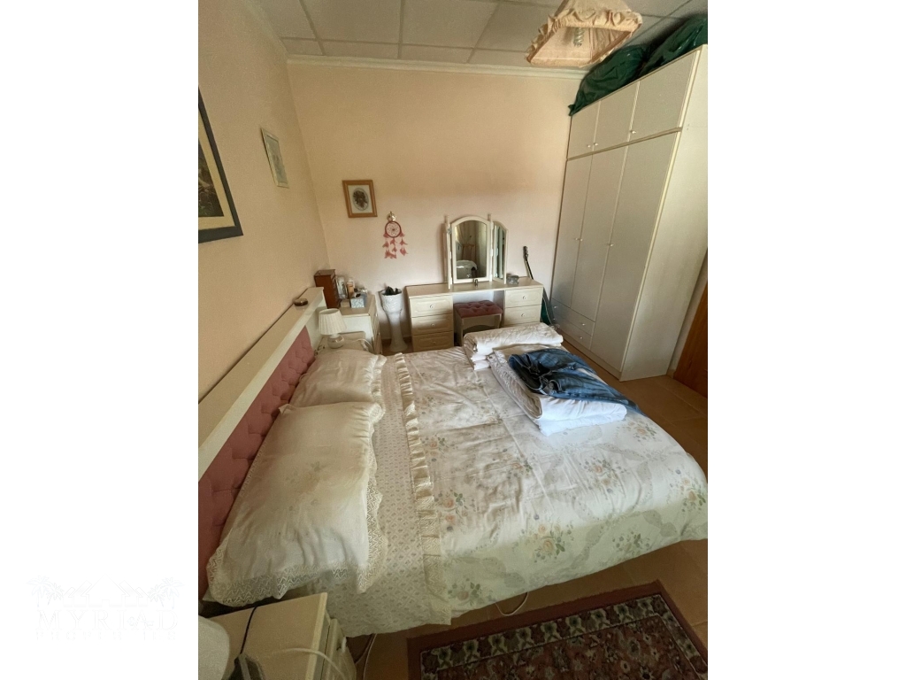 ee01f2ad-ed4b-4c5c-b1e3-f532e92319a6