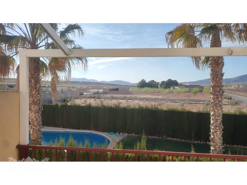 0a6128b2-9065-4d7a-bf3d-fe037d50df77