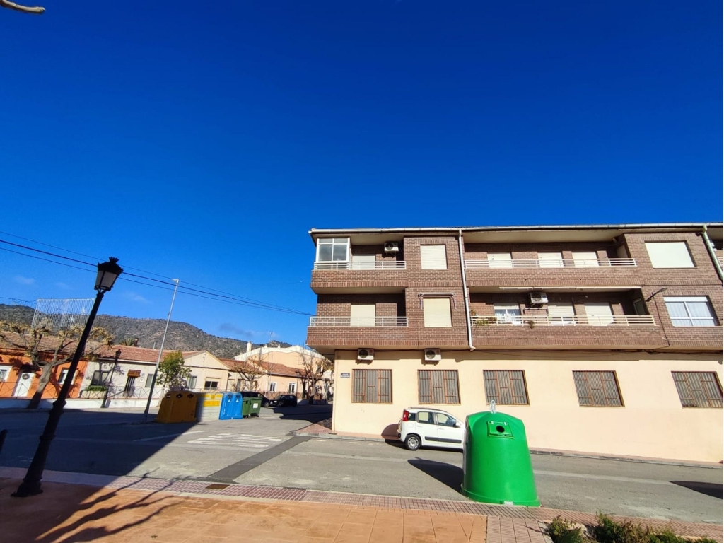4 Bedroom 2 Bathroom Apartment in Salinas