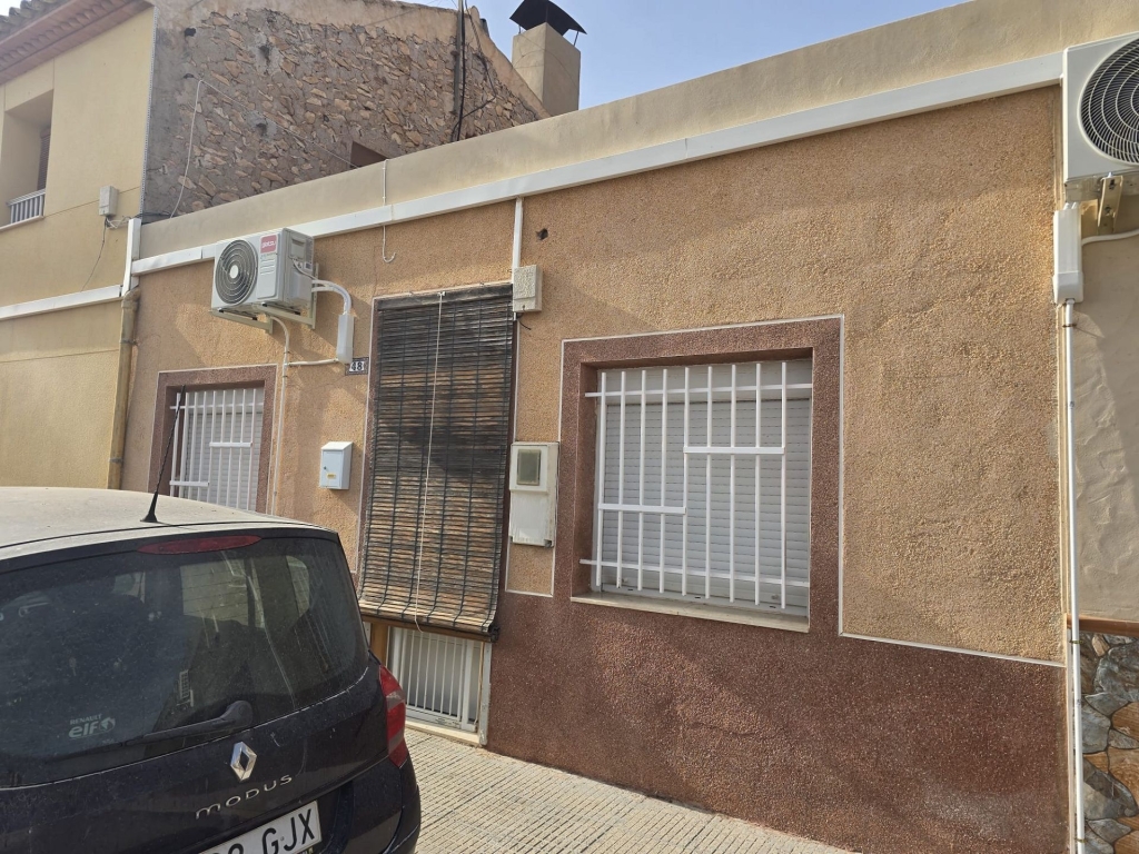 3 Bedroom 2 Bathroom Townhouse in Pinoso