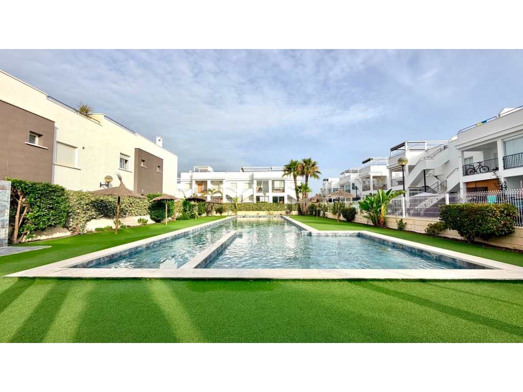 2 Bedroom 2 Bathroom Apartment / Flat in Torrevieja