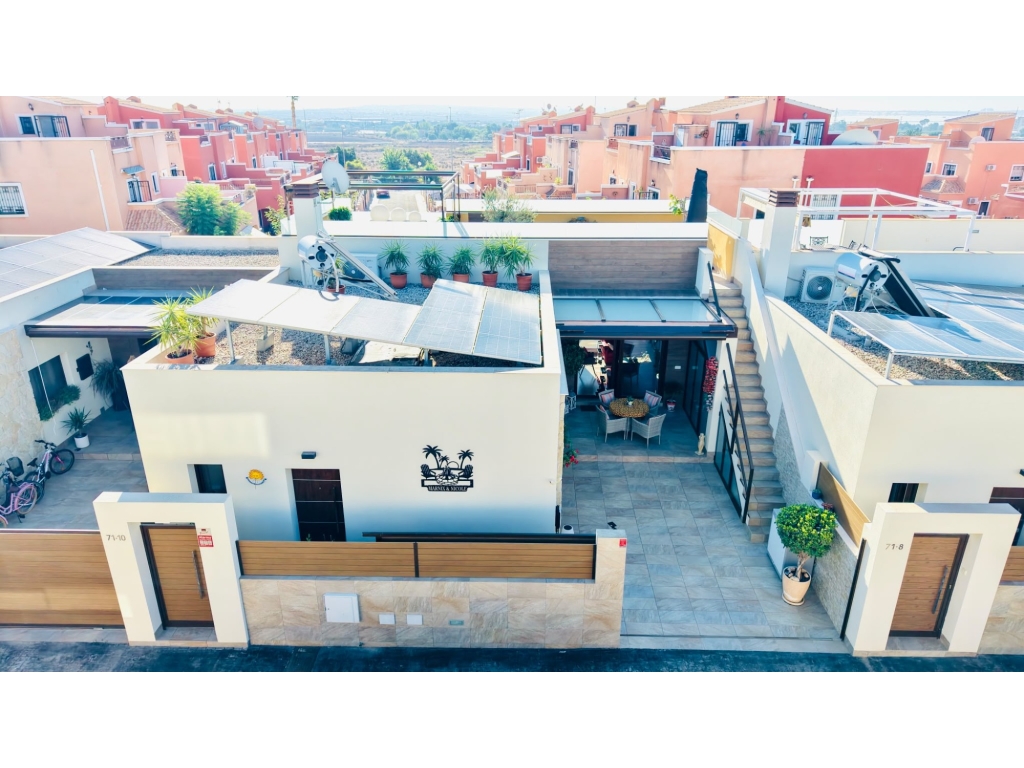 3 Bedroom 2 Bathroom Semi Detached Villa in Los Montesinos